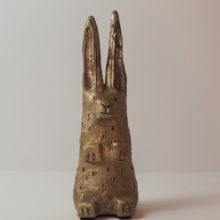 Leuk le lièvre, sculpture de bronze